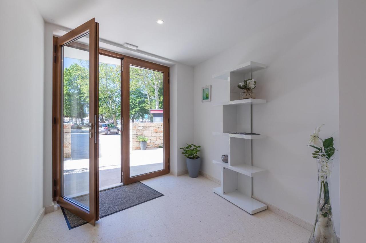 Apartmani Mare Verde Новиград Экстерьер фото